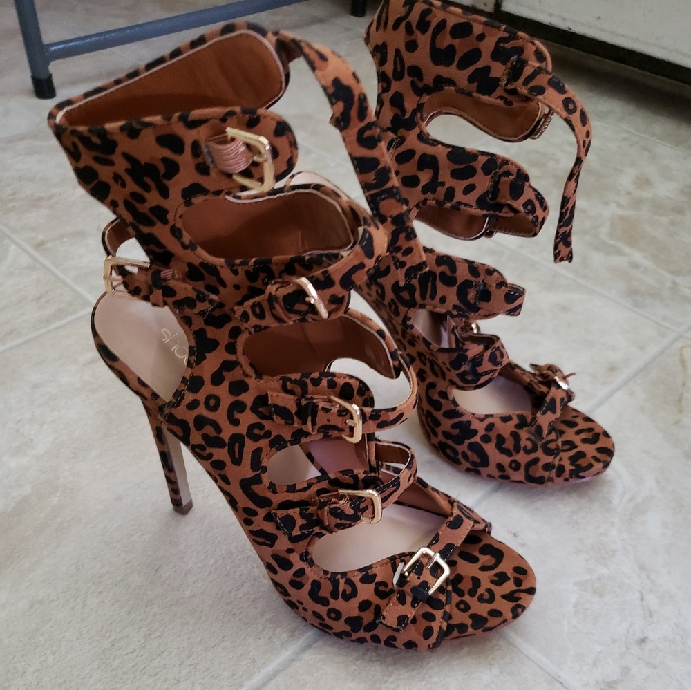 Leopard print heels